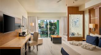 The Ocean Blue & Sand resort Honeymoon Junior Suite All-Inclusive