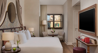 NH Collection Firenze Porta Rossa hotel premium room.
