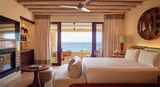 Ocean-View Corner Room with Plunge Pool - One King Bed