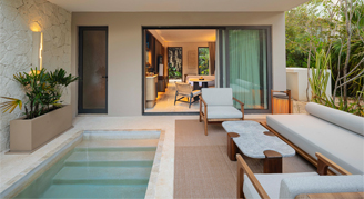 Image of a plunge pool and patio area of a Sky-View Lagoon Suite with Plunge Pool.