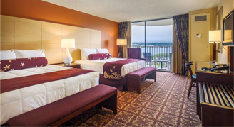 Red details in premium oceanfront room 