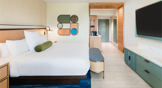 Rainforest-View Junior Suite - One King Bed