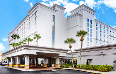 Holiday Inn & Suites Across from Universal Orlandoimage